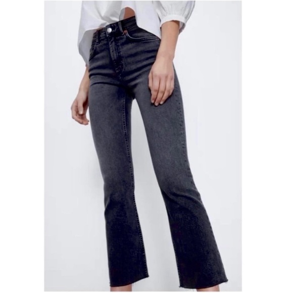 Zara black dark gray raw frayed hem cropped flare denim jeans - stretchy - Picture 7 of 9